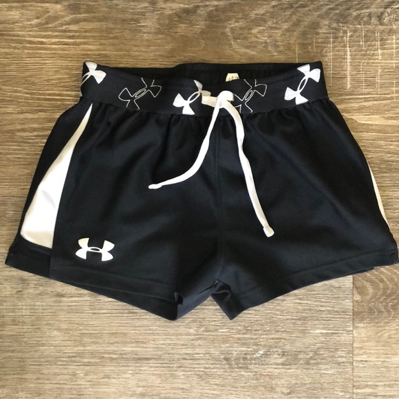 UA shorts - Picture 1 of 2
